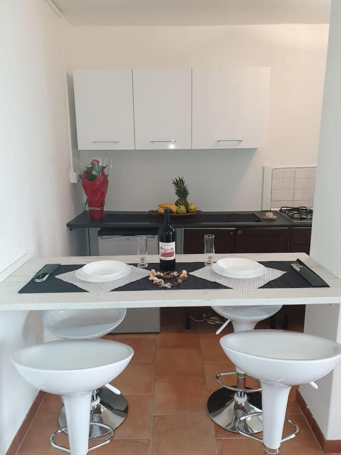 Holiday Apartaments Desenzano del Garda Exterior photo